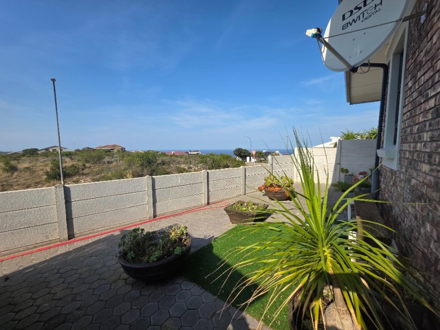 3 Bedroom Property for Sale in Dana Bay Western Cape